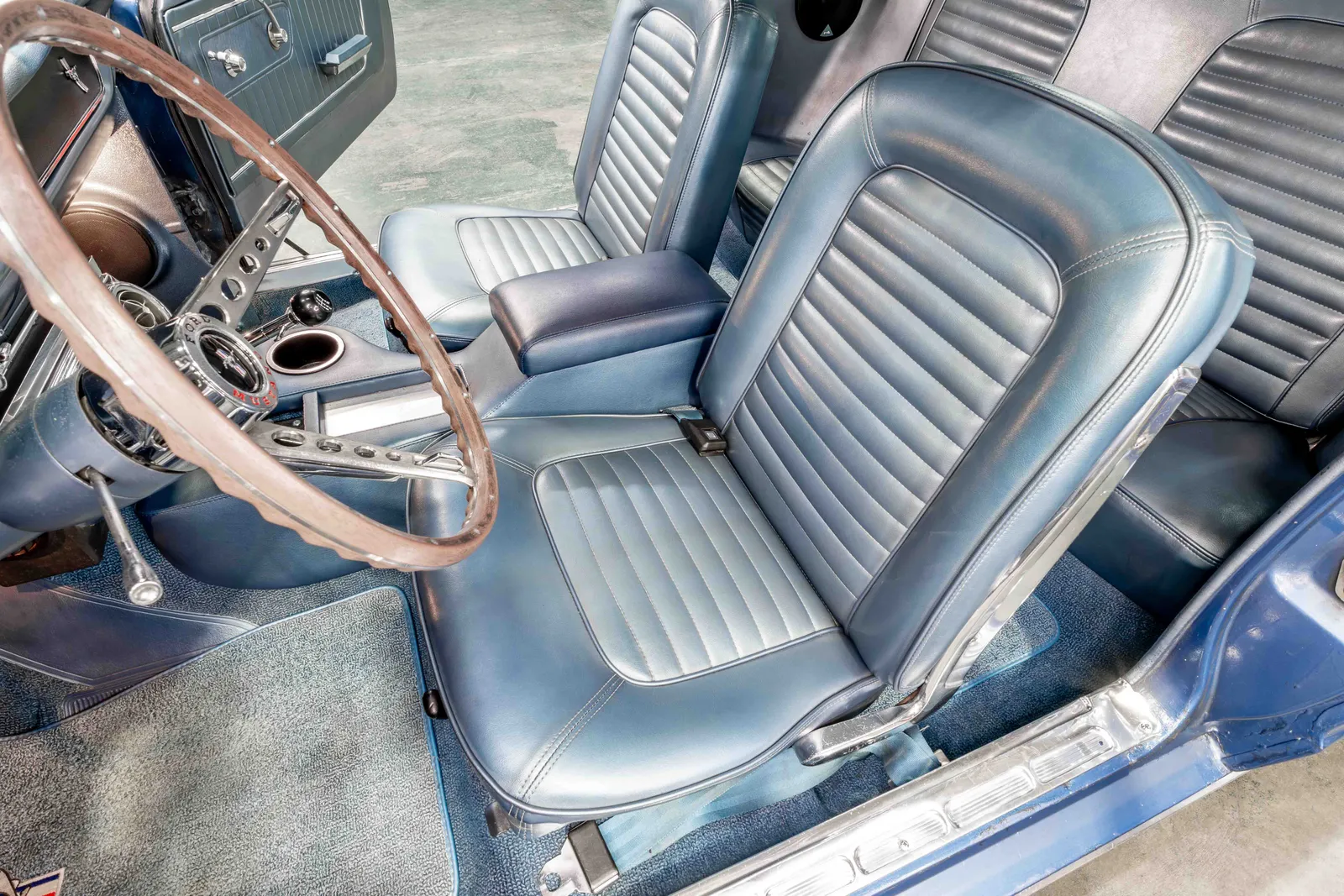 1965-Ford-Mustang-Caspian Blue Metallic-293064-45.jpg